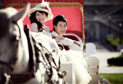 北京婚纱摄影推荐拍婚纱照上镜显瘦技巧