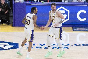 即将签皇马！小尼克&middot;史密斯：东契奇说打NBA比欧洲联赛简单得多
